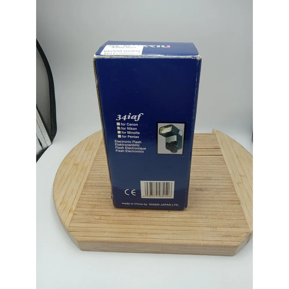 Nissin 34iaf Auto Flash for Nikon Or Canon EOS‎ Cameras Open Box